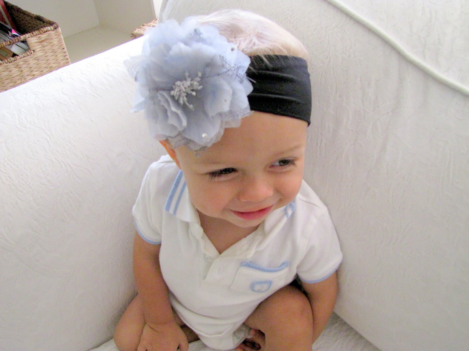 Best ideas about Baby Girl Headbands DIY
. Save or Pin Nylon Baby Headband with Flower Clip TUTORIAL craft Now.