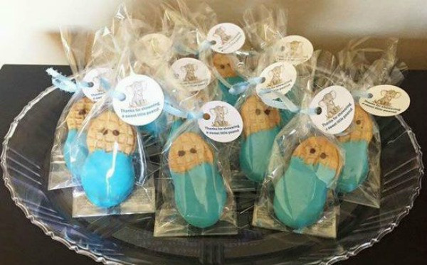 Best ideas about Baby Shower Favours DIY
. Save or Pin 26 Adorable DIY Baby Shower Favors That Are so Much Better Now.