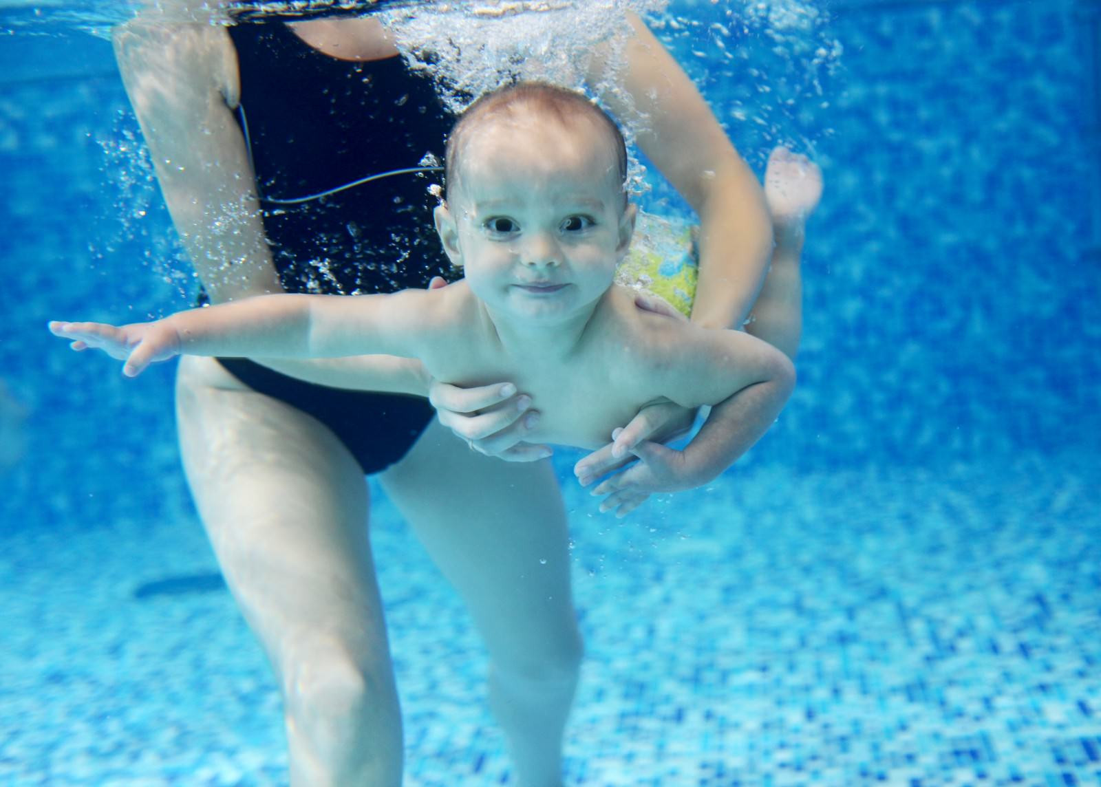 Best ideas about Baby Swimming Pool
. Save or Pin Baby & Toddler Swimming Lessons at Horizon Leisure Centres Now.