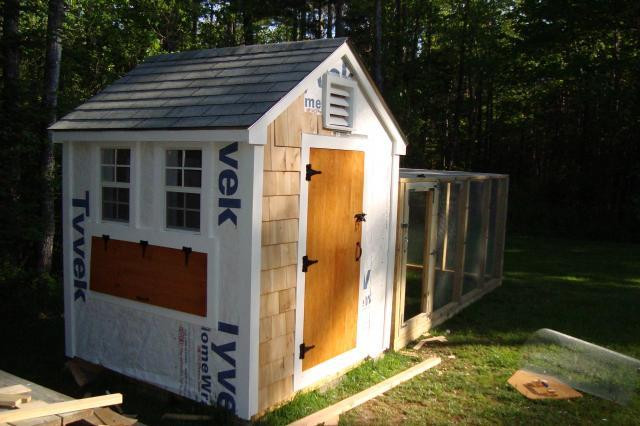 Best ideas about Backyard Chickens Forum
. Save or Pin Hennebunkport Coop Design Now.