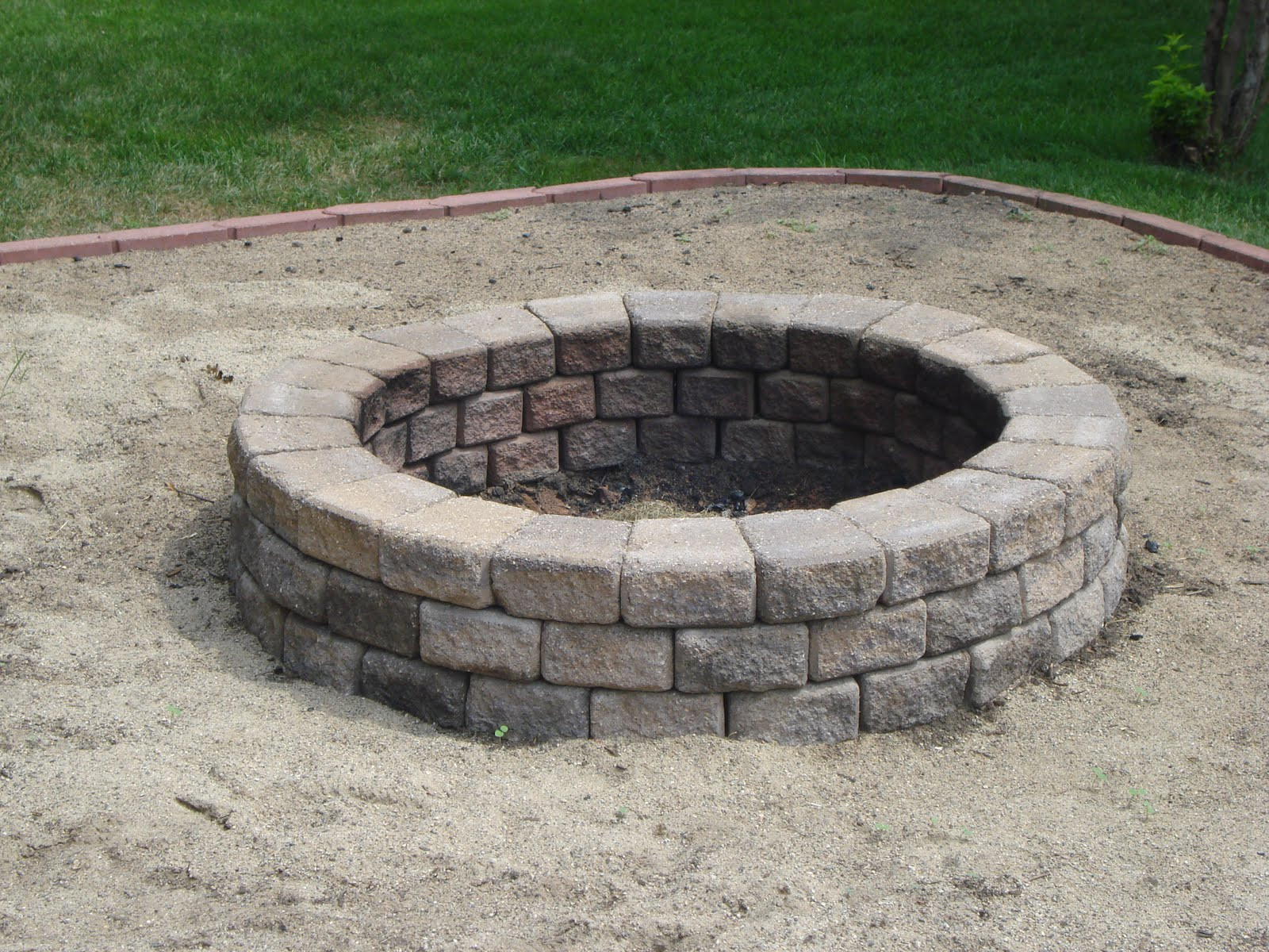 Best ideas about Backyard Fire Pit
. Save or Pin D and B Backyard Fire Pit Now.