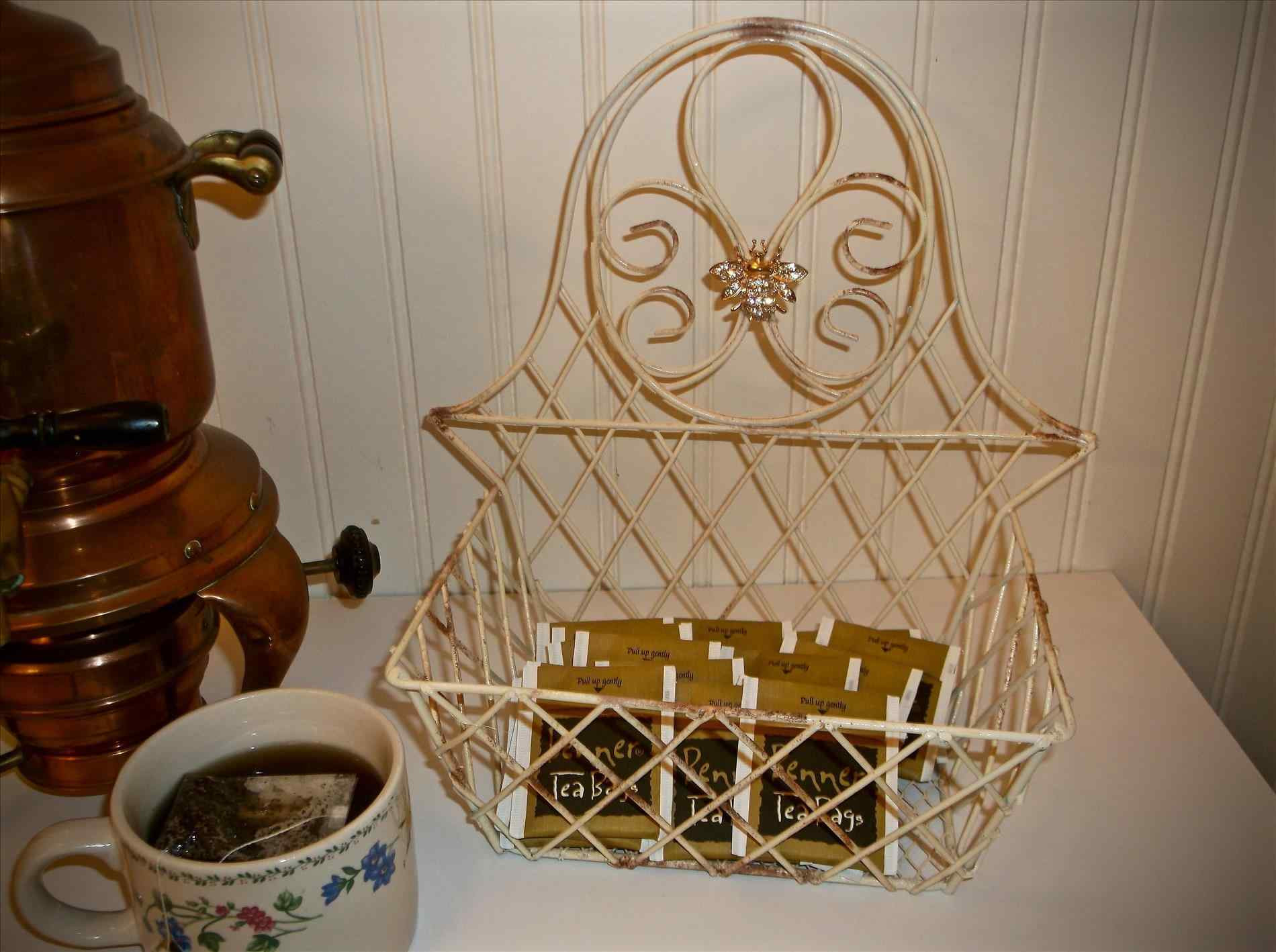 Best ideas about Bee Kitchen Decor
. Save or Pin Bumble Bee Kitchen Decor Now.