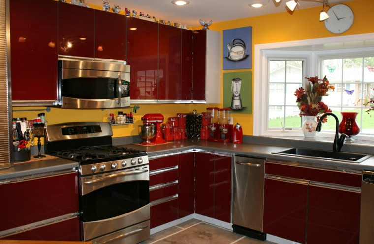 Best ideas about Black And Red Kitchen Decor
. Save or Pin Casa decor 65 ideas de acentos y detalles en rojo Now.