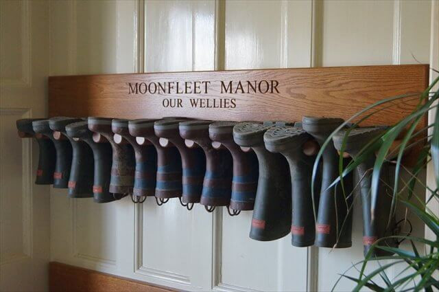 Best ideas about Boot Rack DIY
. Save or Pin 6 DIY Wooden Boot Rack Boot Organizer Now.