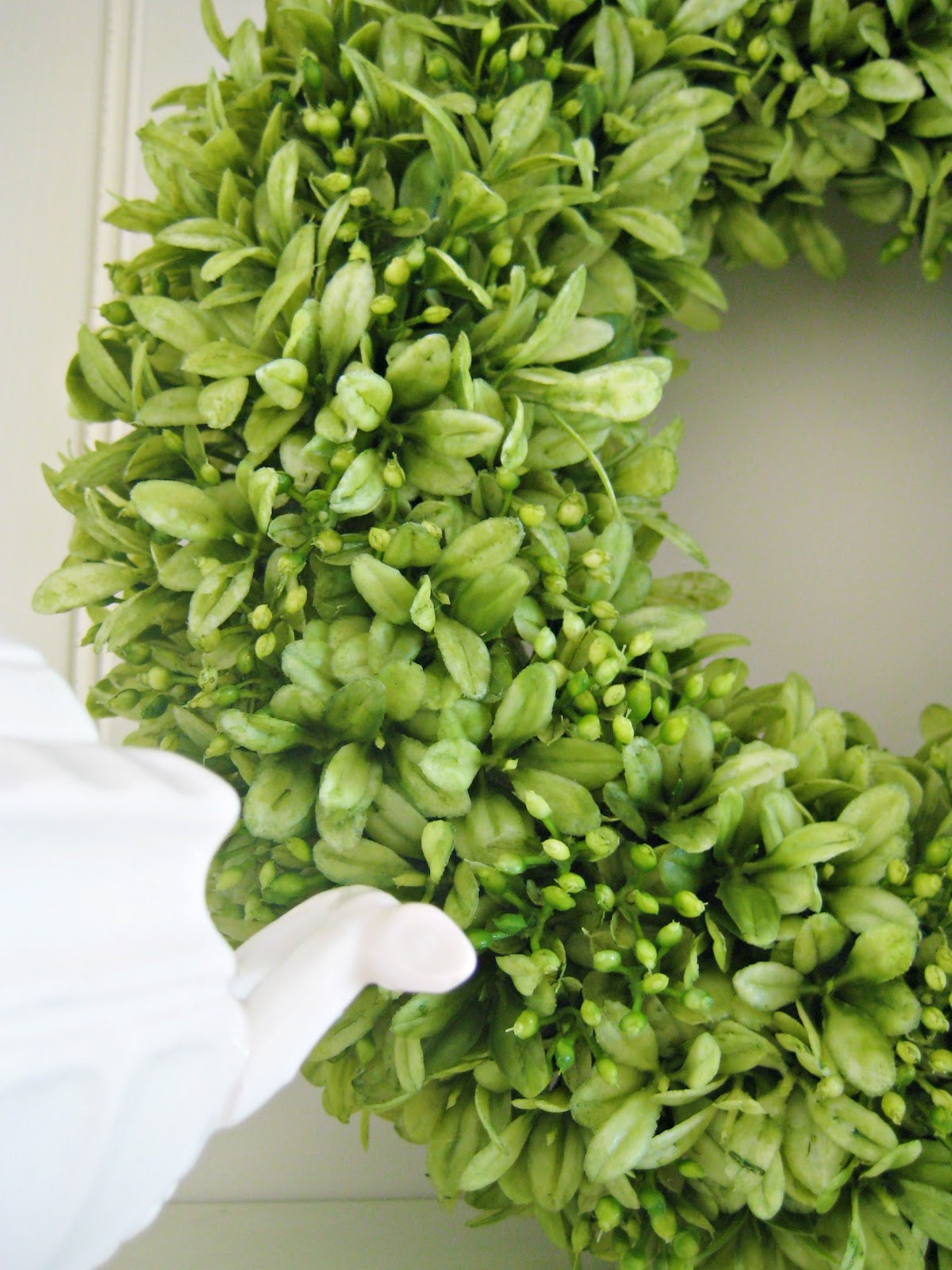 Best ideas about Boxwood Wreath DIY
. Save or Pin Happy At Home DIY Boxwood Wreath Now.