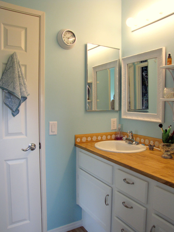 Best ideas about Cheap Bathroom Remodel DIY
. Save or Pin Walls Now.