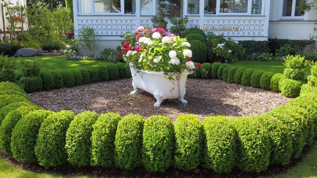 Best ideas about Cheap Garden Ideas
. Save or Pin 40 Awesome and Cheap Landscaping Ideas 27 is Too Easy Now.