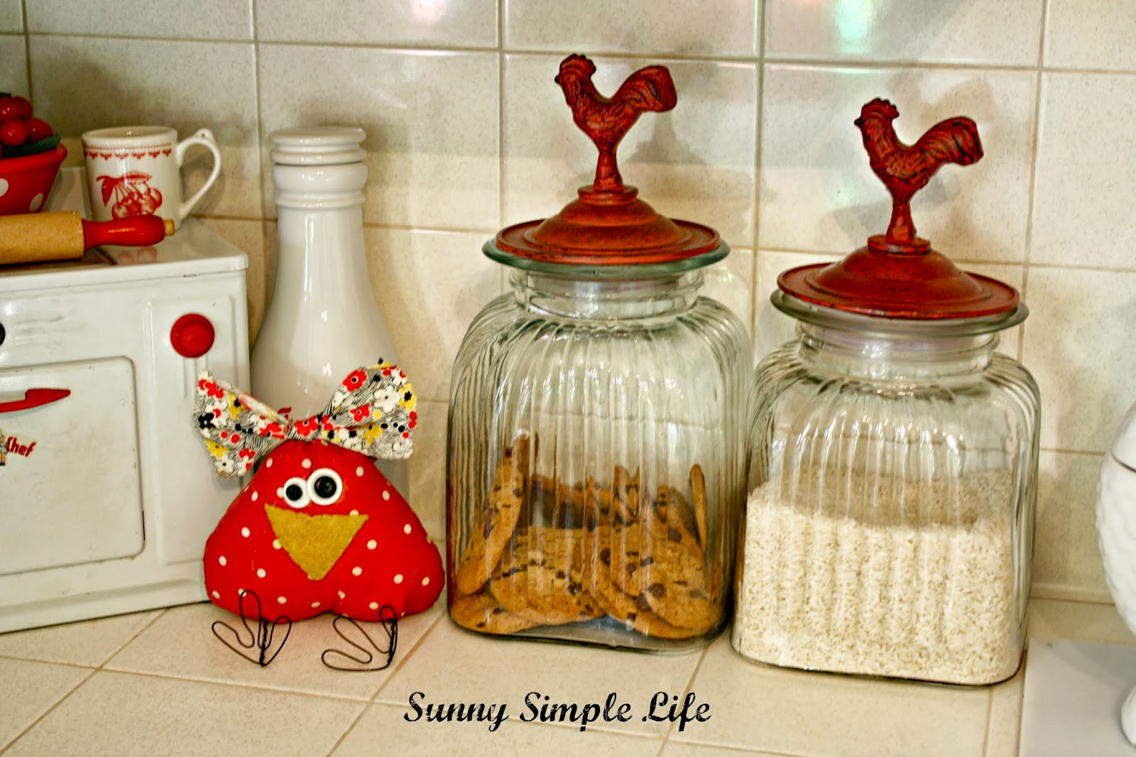 Best ideas about Chicken Kitchen Decorations
. Save or Pin Sunny Simple Life Chickens in Kitchen Decor Now.