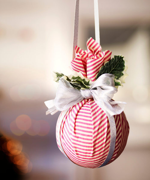 Best ideas about Christmas Decoration DIY
. Save or Pin 41 DIY Christmas Decorations Christmas Decorating Ideas Now.