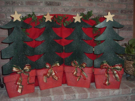 Best ideas about Christmas Fireplace Screen
. Save or Pin Country Christmas fireplace Screen Now.