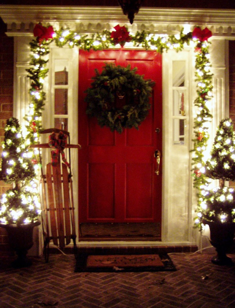 Best ideas about Christmas Ideas For Outside
. Save or Pin BEAUTIFUL OUTDOOR CHRISTMAS PORCH DECORATION IDEAS Now.