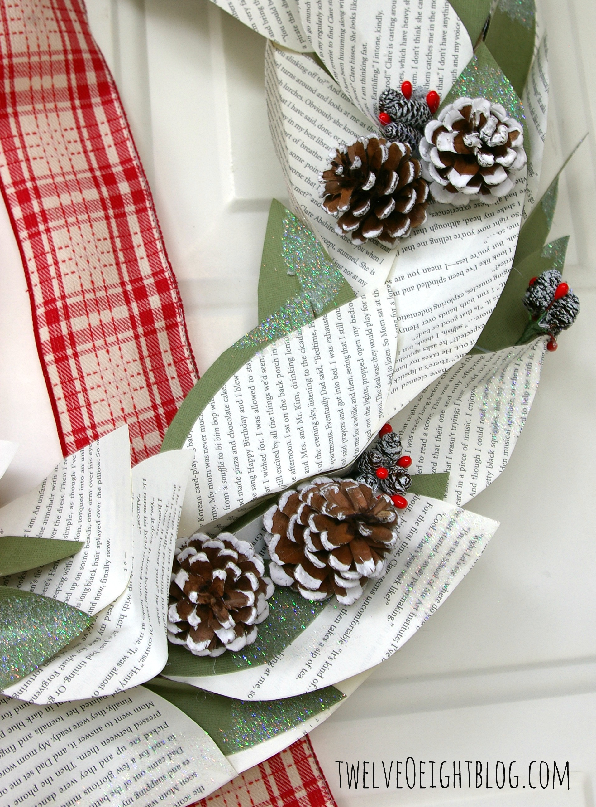 Best ideas about Christmas Wreath DIY
. Save or Pin DIY Winter Wreath Christmas inspiration for this year Now.