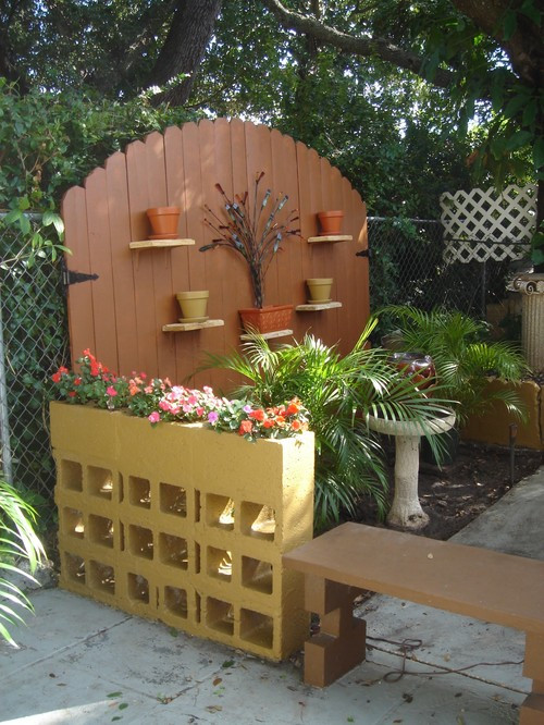 Best ideas about Cinder Block Planter Wall
. Save or Pin cinder block planter Now.