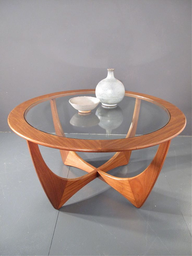 Best ideas about Coffee Table Glass
. Save or Pin 25 Best Ideas about Glass Coffee Tables on Pinterest Now.