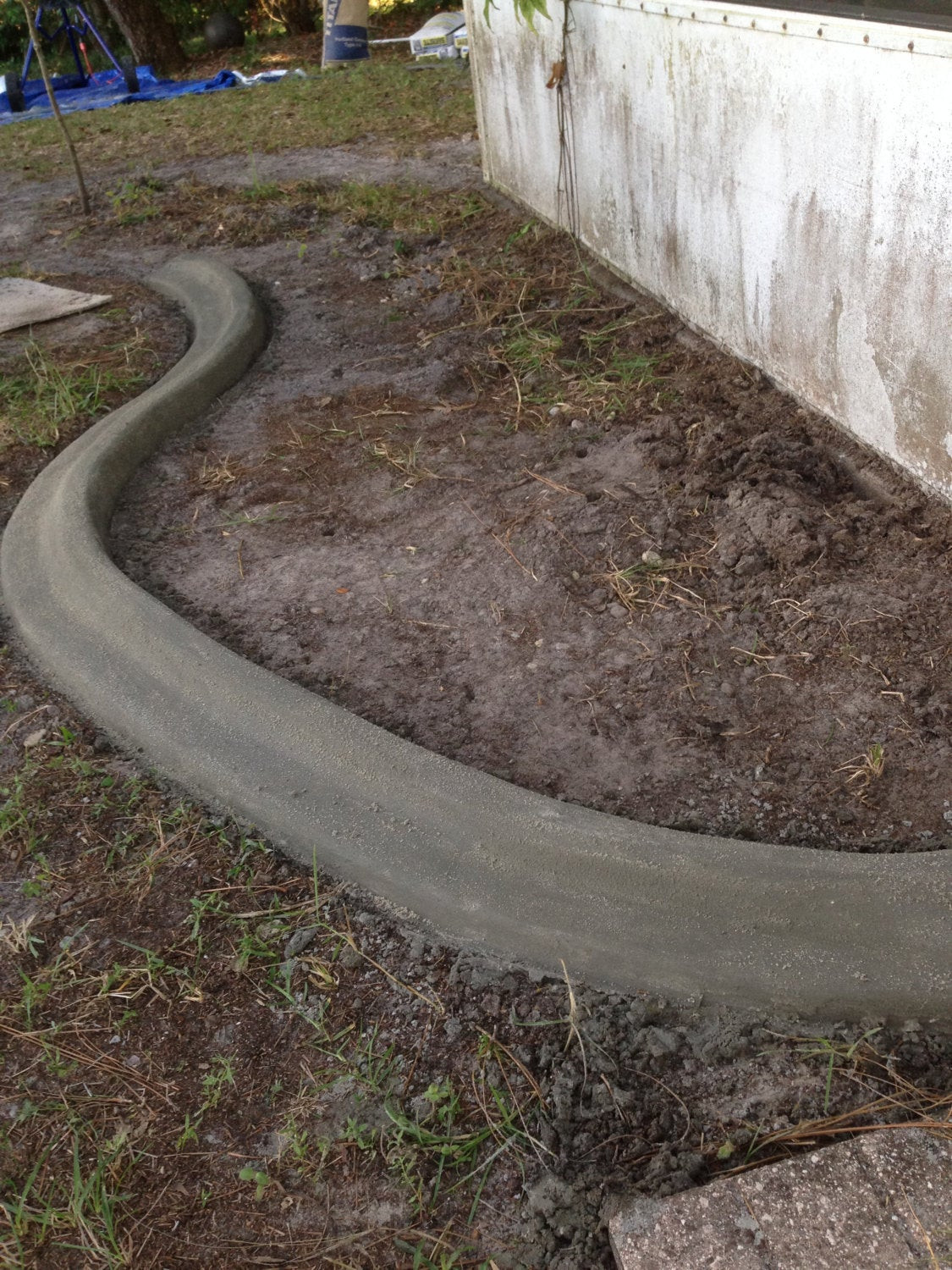 Best ideas about Concrete Landscape Edging
. Save or Pin Custom concrete curbing edging landscaping do it yourself Now.