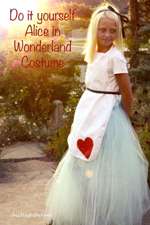 Best ideas about DIY Alice In Wonderland Costume
. Save or Pin DIY Halloween Costume Alice in Wonderland Now.