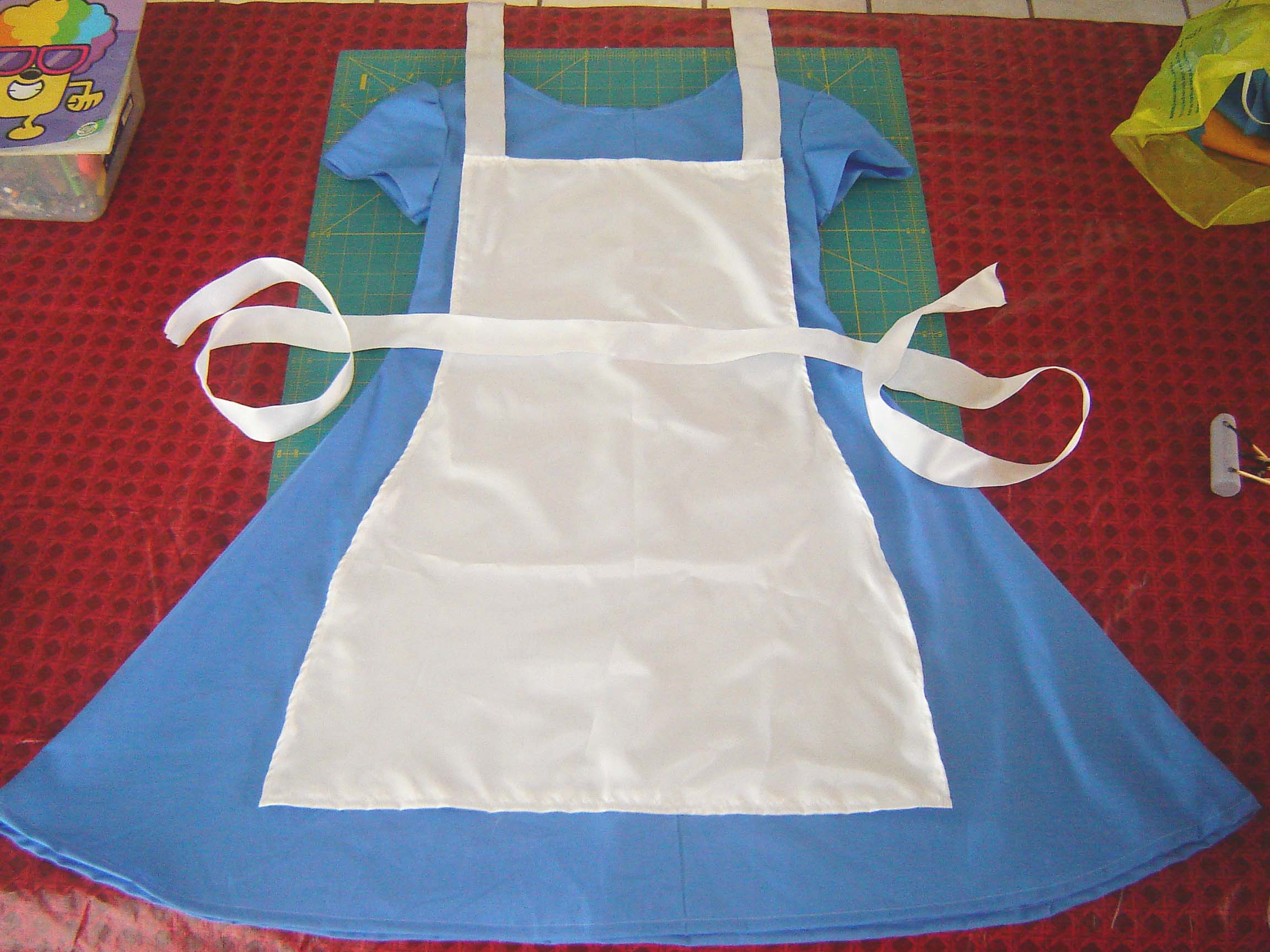 Best ideas about DIY Alice In Wonderland Costume
. Save or Pin Last Minute Alice in Wonderland Costume Now.