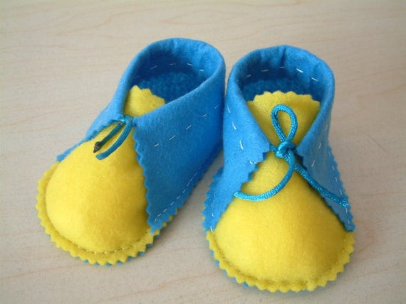 Best ideas about DIY Baby Booties
. Save or Pin Easy sewing DIY felt baby shoes PDF pattern6 different Now.