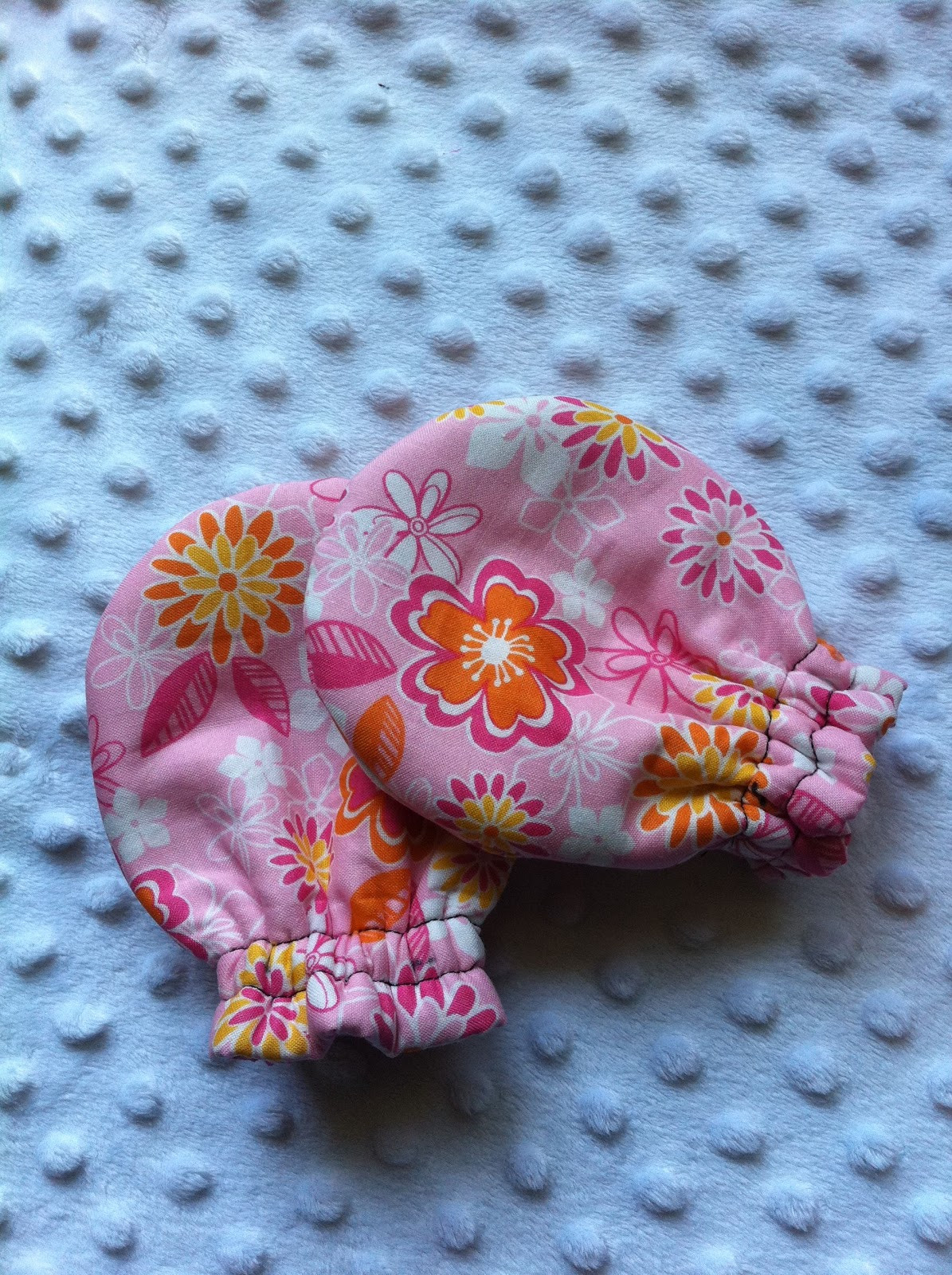 Best ideas about DIY Baby Mittens
. Save or Pin The Garage Sale Crafter DIY Baby No Scratch Mittens Now.