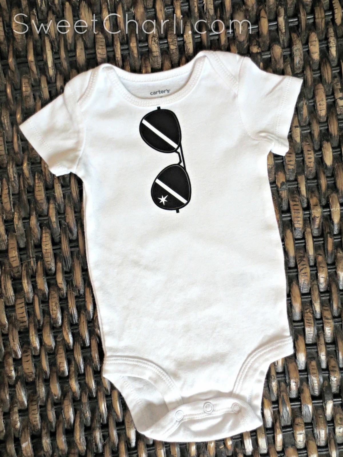 Best ideas about DIY Baby Onesies
. Save or Pin DIY esies for Boys Sweet Charli Now.