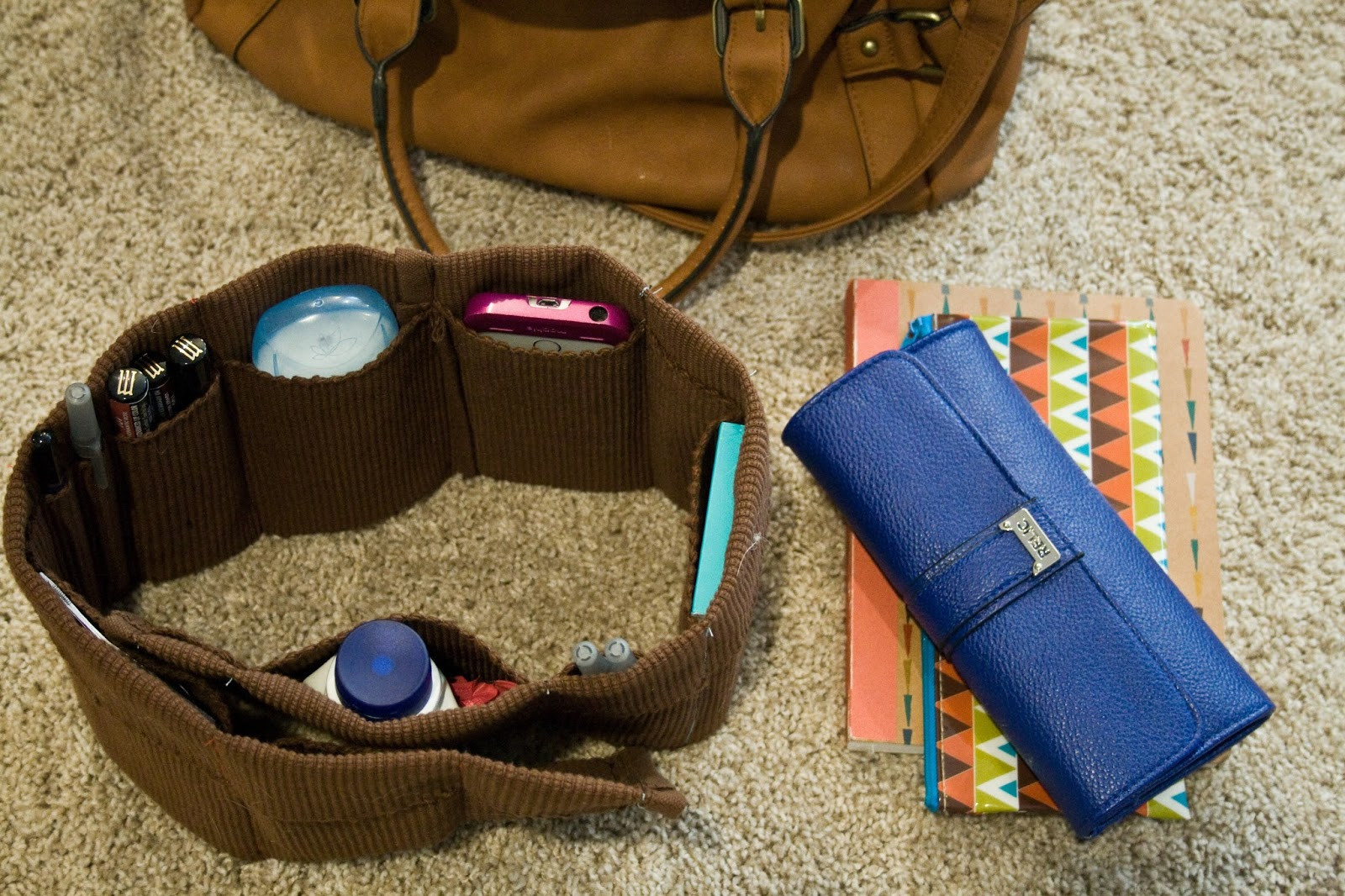 Best ideas about DIY Backpack Organizer
. Save or Pin five sixteenths blog Make it Monday Easy Purse Now.