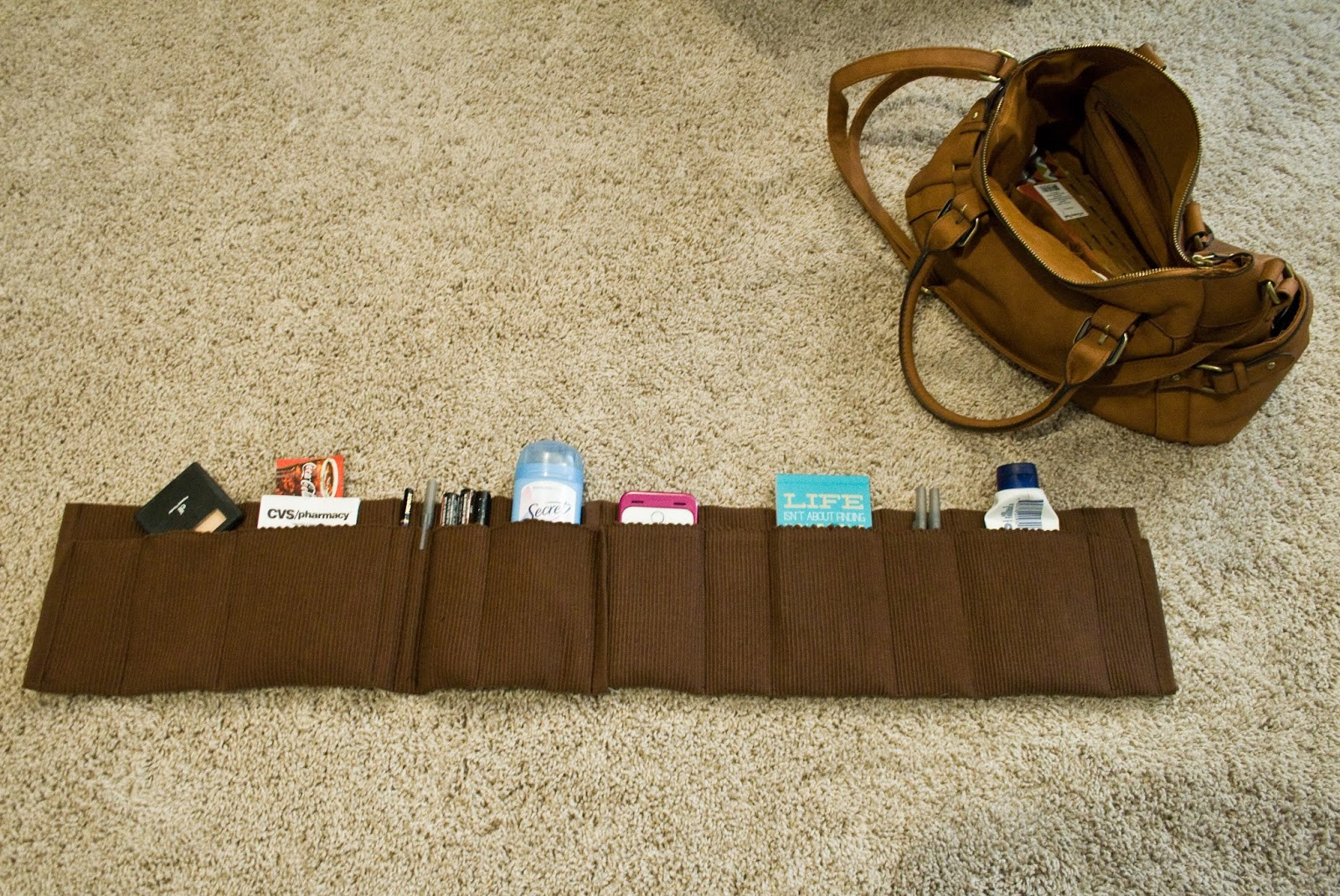Best ideas about DIY Bags Organizer
. Save or Pin five sixteenths blog Make it Monday Easy Purse Now.
