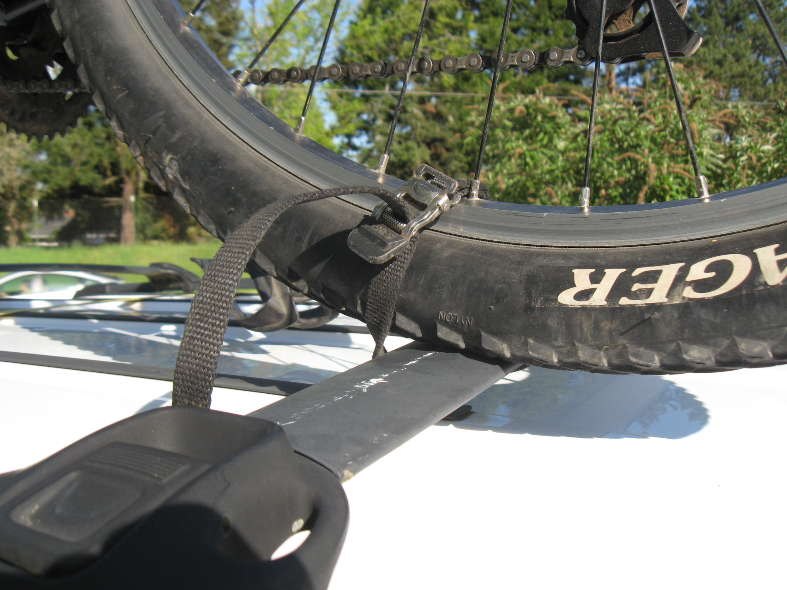 Best ideas about DIY Bike Roof Rack
. Save or Pin DiY Bike Racks Singletracks Mountain Bike News Now.