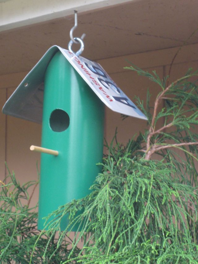 Best ideas about DIY Birdhouse Plans
. Save or Pin 156 best images about DIY Birdhouses on Pinterest Now.