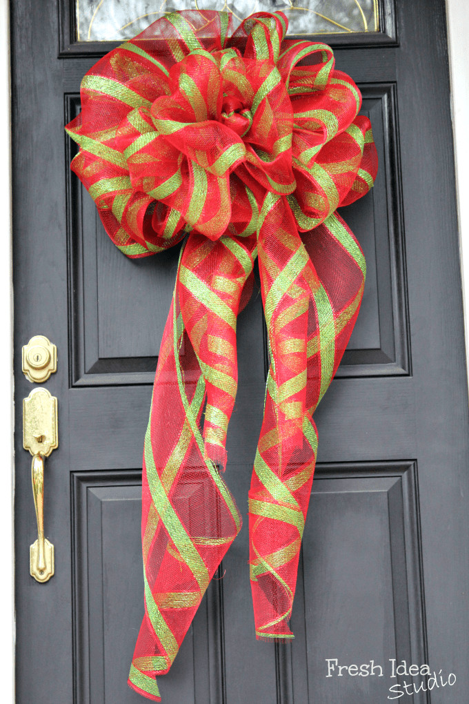 Best ideas about DIY Christmas Bows
. Save or Pin DIY Painter’s Drop Cloth & Burlap Ruffled Tree Skirt Now.