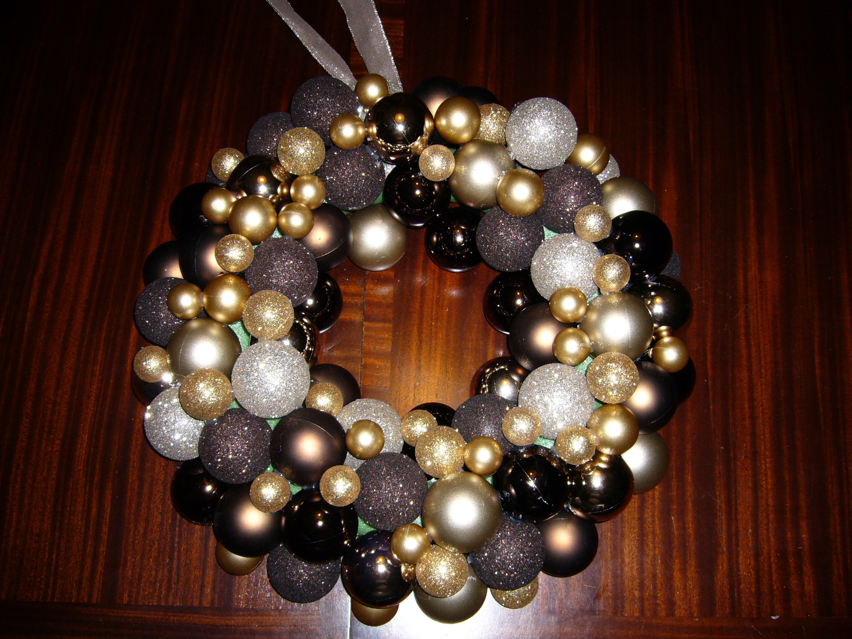 Best ideas about DIY Christmas Ornament Wreath
. Save or Pin DIY Holiday Ornament Wreath Now.