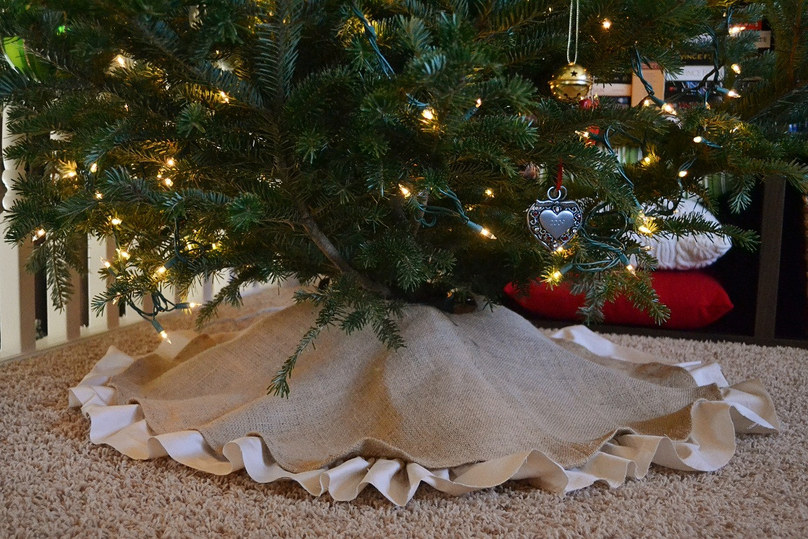 Best ideas about DIY Christmas Tree Skirt
. Save or Pin Dwelling Cents Easy Christmas Decor DIY Burlap Tree Skirt Now.