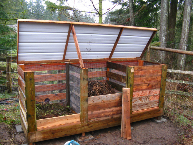 Best ideas about DIY Compost Bins Plans
. Save or Pin 15 Inspiring Homemade or Diy post Bin Plans Now.