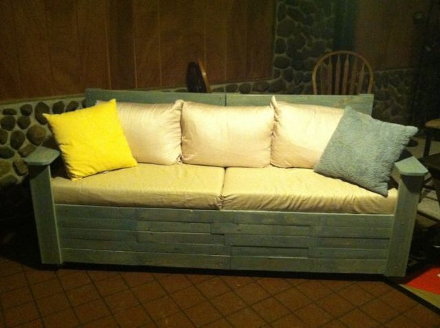 Best ideas about DIY Couch Plans
. Save or Pin 20 Cozy DIY Pallet Couch Ideas Now.