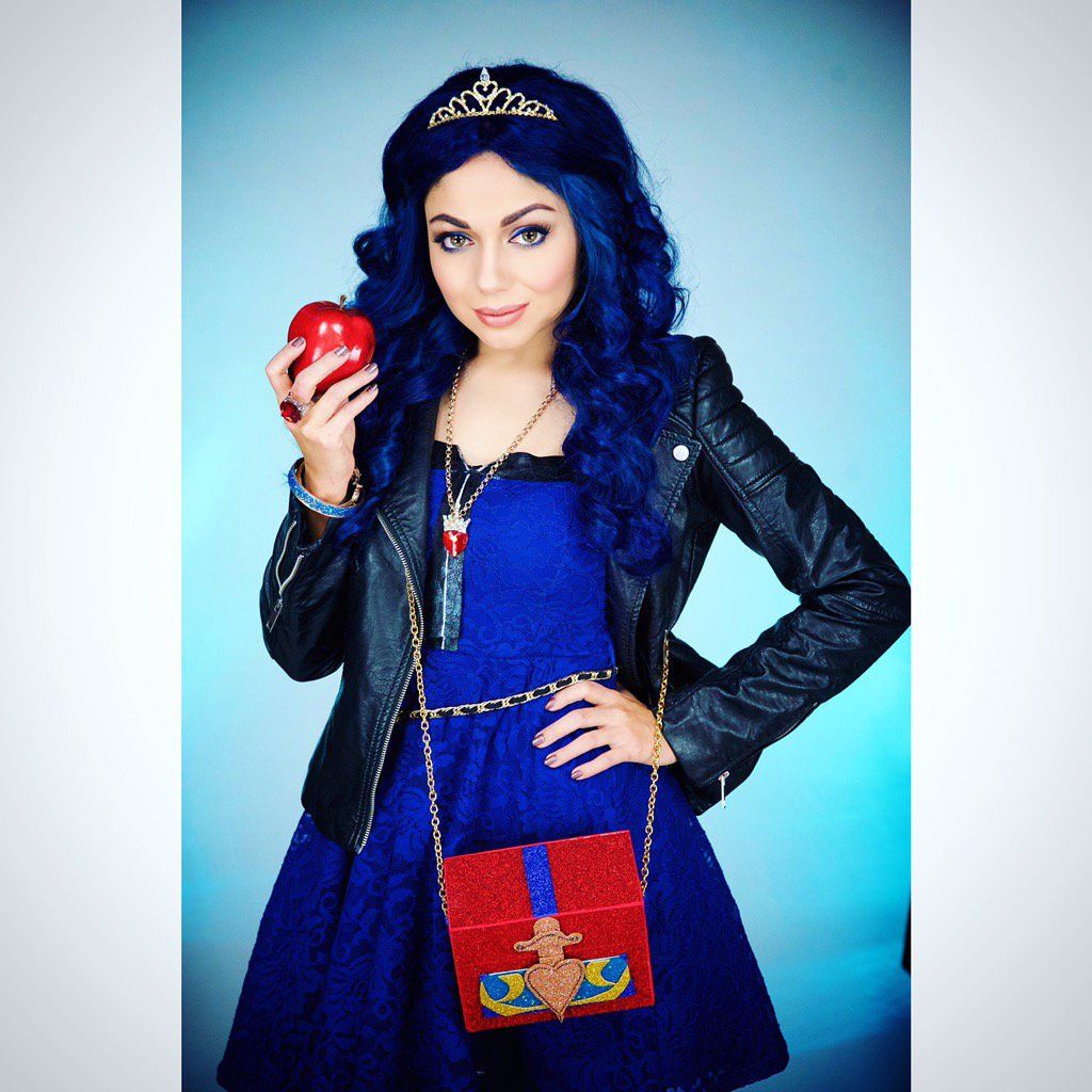Best ideas about DIY Descendants Costumes
. Save or Pin Charis Amber Lincoln on Twitter " ment a 🍎 if you ve Now.