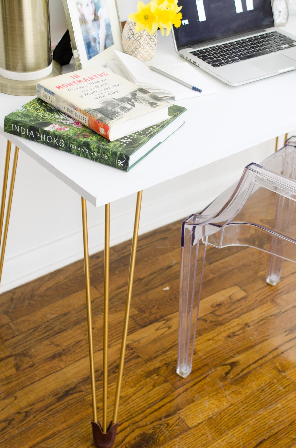 Best ideas about DIY Desk Legs
. Save or Pin DIY Desk with Gold Hairpin Legs Thou Swell Now.