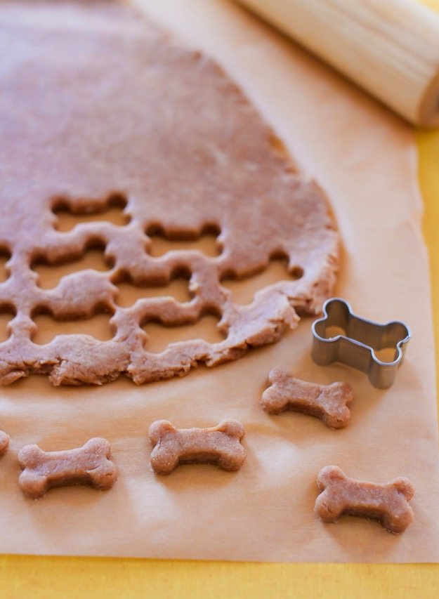 Best ideas about DIY Dog Treats
. Save or Pin Homemade Peanut Butter Dog Treats Now.