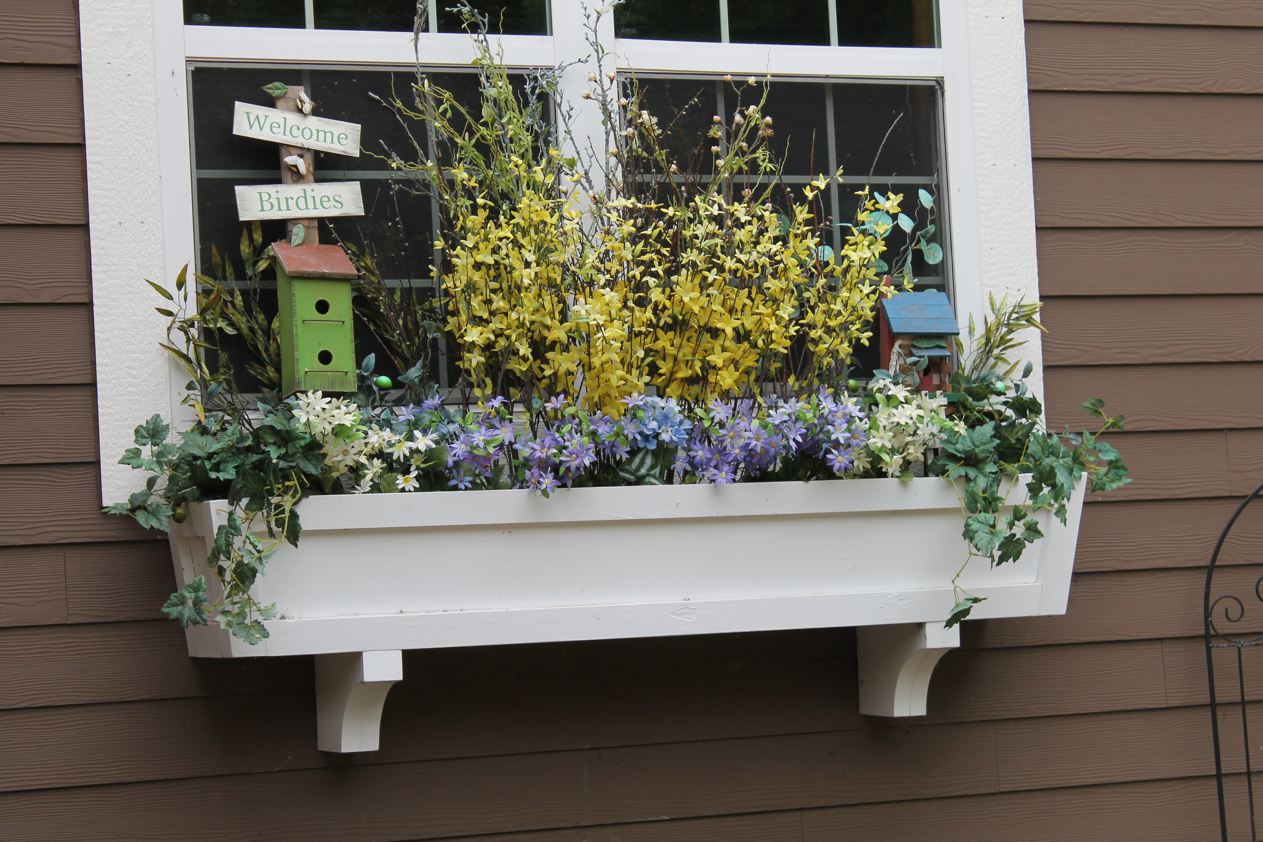 Best ideas about DIY Flower Boxes
. Save or Pin Remodelaholic Now.