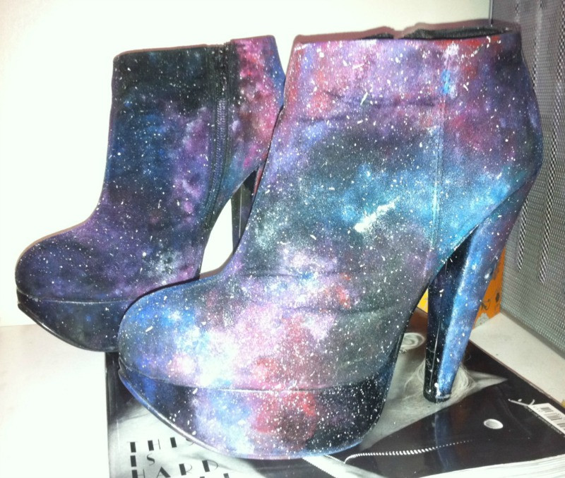 Best ideas about DIY Galaxy Painting
. Save or Pin PAINTING DIY Galaxy Print Fashion Now.