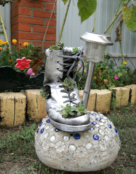 Best ideas about DIY Garden Decor . Save or Pin DIY home garden decor idea with a shoe planter and succulents Now.