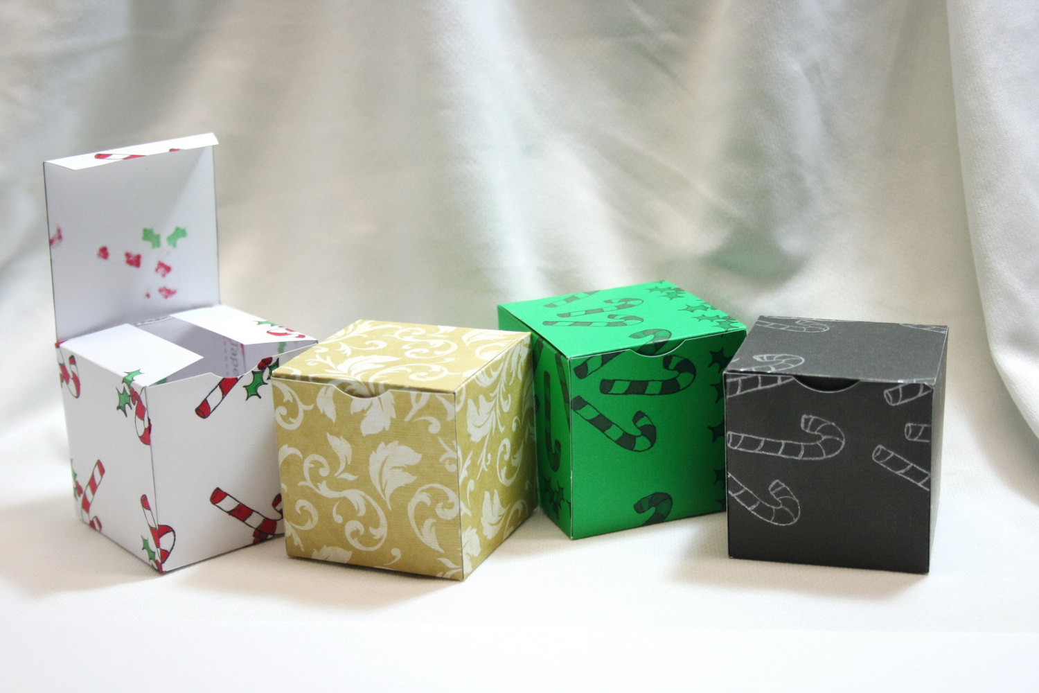 Куба коробка. Энтличек-пентличек коробочка. Коробка куб мятная. Make Cube Gift Box steps.