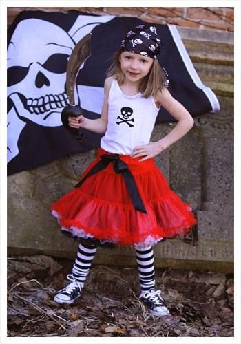 Best ideas about DIY Girl Pirate Costumes
. Save or Pin 1000 ideas about Homemade Pirate Costumes on Pinterest Now.