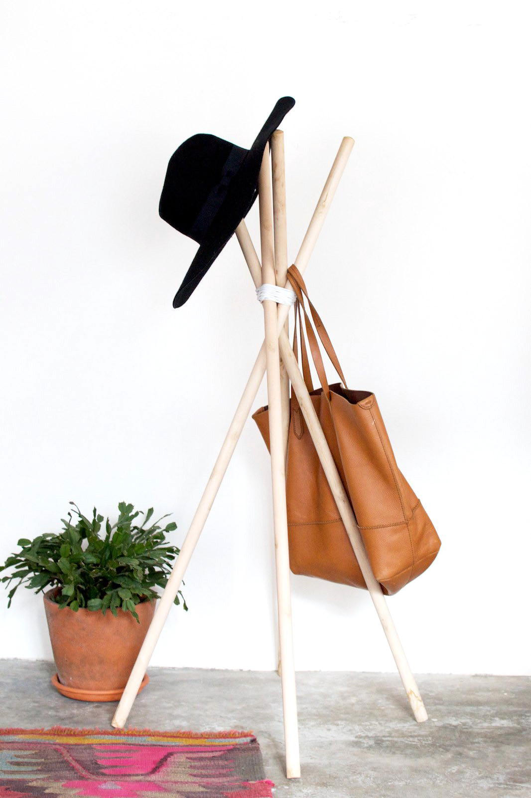 Best ideas about DIY Hat Rack
. Save or Pin DIY Quick Wood and Leather hat Rack Now.