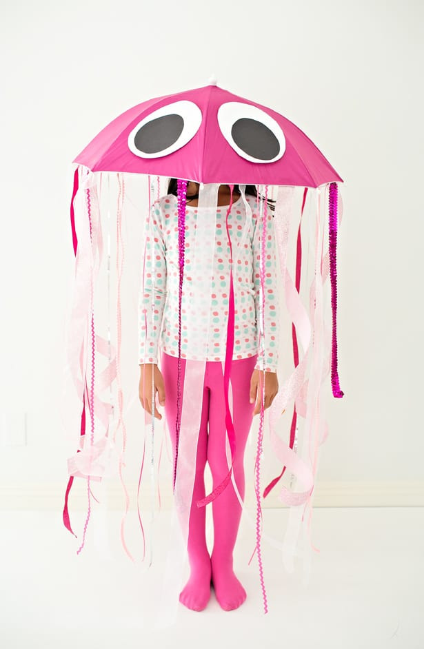 Best ideas about DIY Jellyfish Costume
. Save or Pin EASY DIY JELLYFISH HALLOWEEN COSTUME FOR KIDS Now.
