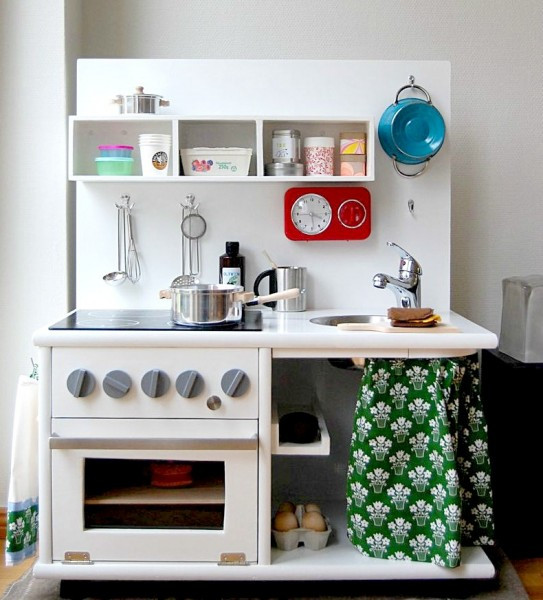 Best ideas about DIY Kids Kitchen
. Save or Pin 5 Cool Kids DIY Kitchen Sets Now.