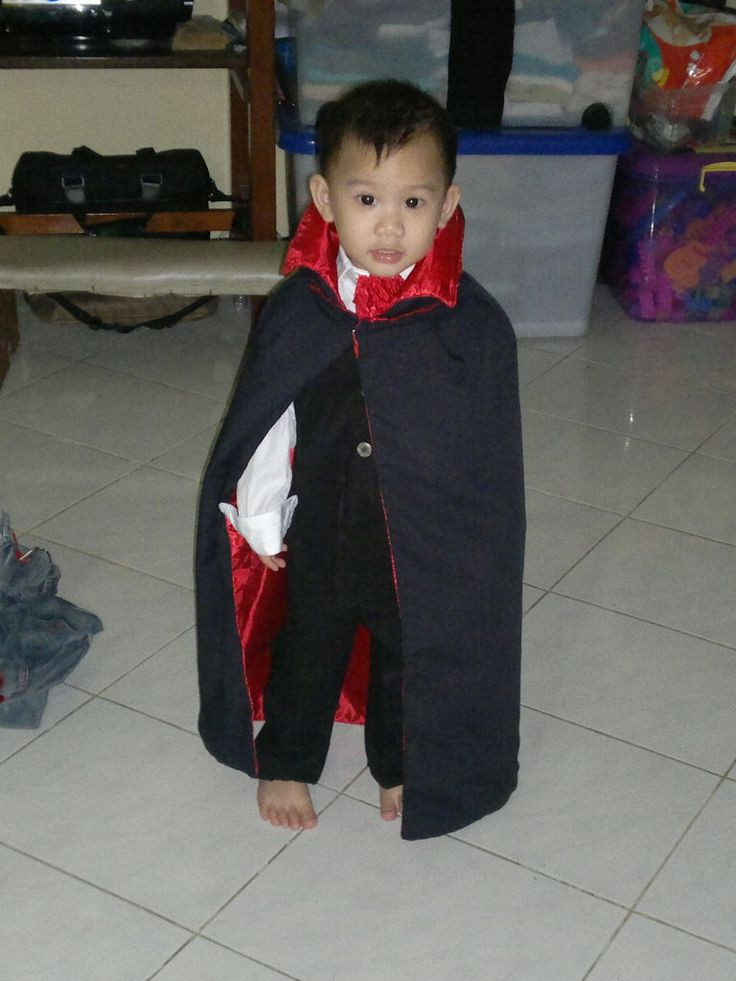 Best ideas about DIY Kids Vampire Costume
. Save or Pin How to Make a Vampire Costume for Children Now.