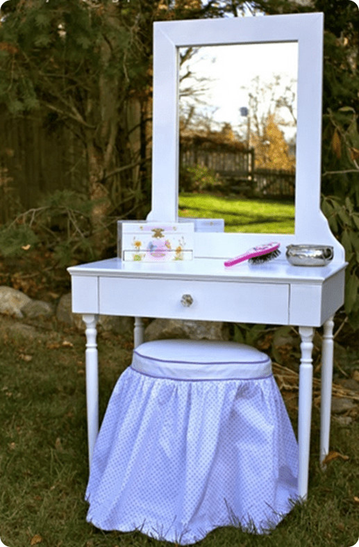 Best ideas about DIY Kids Vanity
. Save or Pin DIY Girls Play Vanity with Mirror Now.