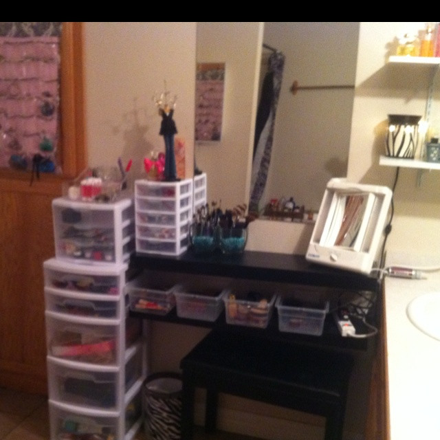Best ideas about DIY Makeup Desk
. Save or Pin 17 Best ideas about Cheap Vanity Table on Pinterest Now.