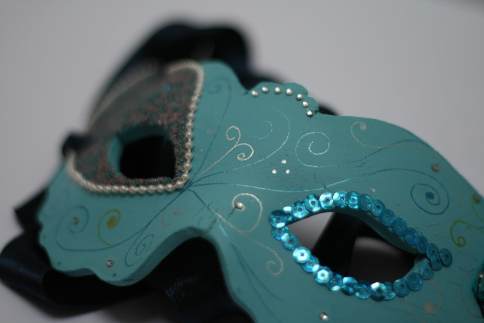 Best ideas about DIY Masquerade Mask
. Save or Pin Masquerade Mask DIY Oh Gosh Now.
