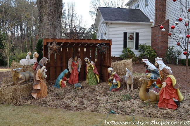 Best ideas about DIY Outdoor Nativity Scene
. Save or Pin Governor Roy and Marie Barnes’ Home Decorated for Christmas Now.