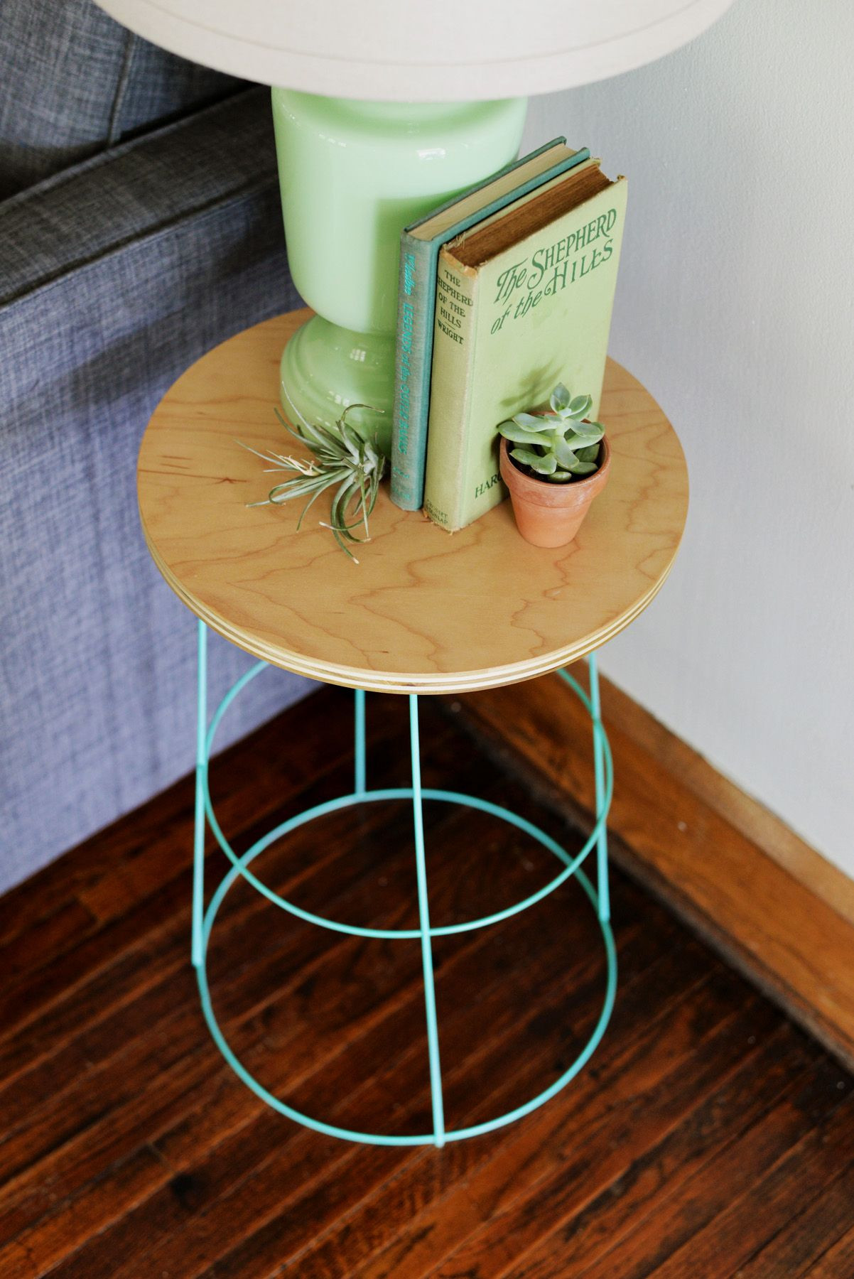 Best ideas about DIY Outdoor Side Table
. Save or Pin DIY Tomato Cage Side Table DIY Now.